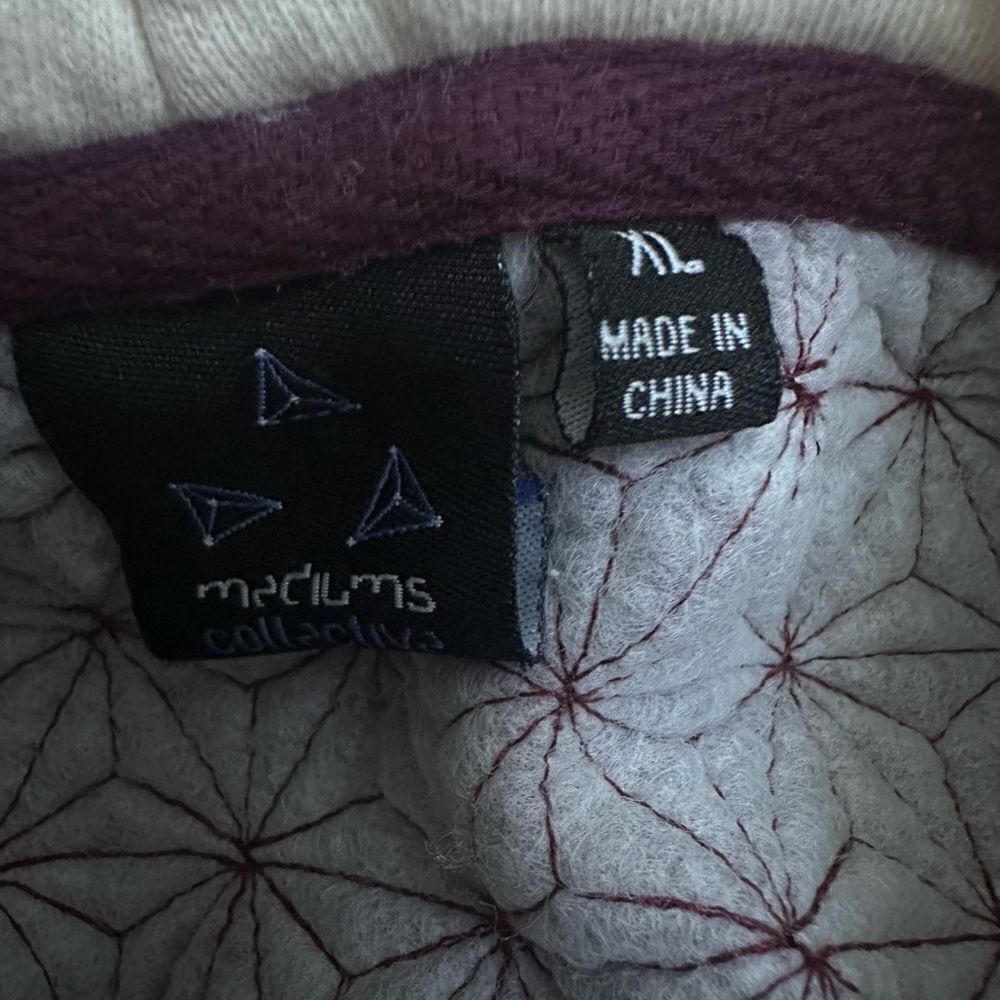 Mediums Collective Quilted Cut & Sew Hoodie - Maroon Wine - XL - Picture 4 of 11